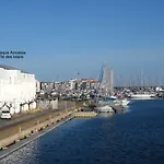 Cap D'agde 2 Pieces - 4 Personnes * Agde