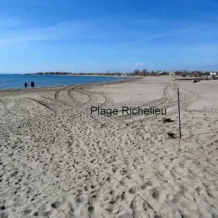 Cap D'agde 2 Pieces - 4 Personnes * Agde